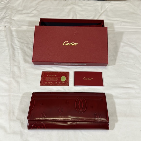 ❤️❤️❤️‍🔥❤️‍🔥NEW CARTIER BIRTHDAY CONTINENTAL WALLET❣️❣️❣️❣️❣️ - Picture 4 of 15